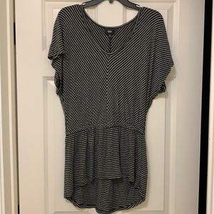 Mossimo Dolman Sleeve Tunic Size M